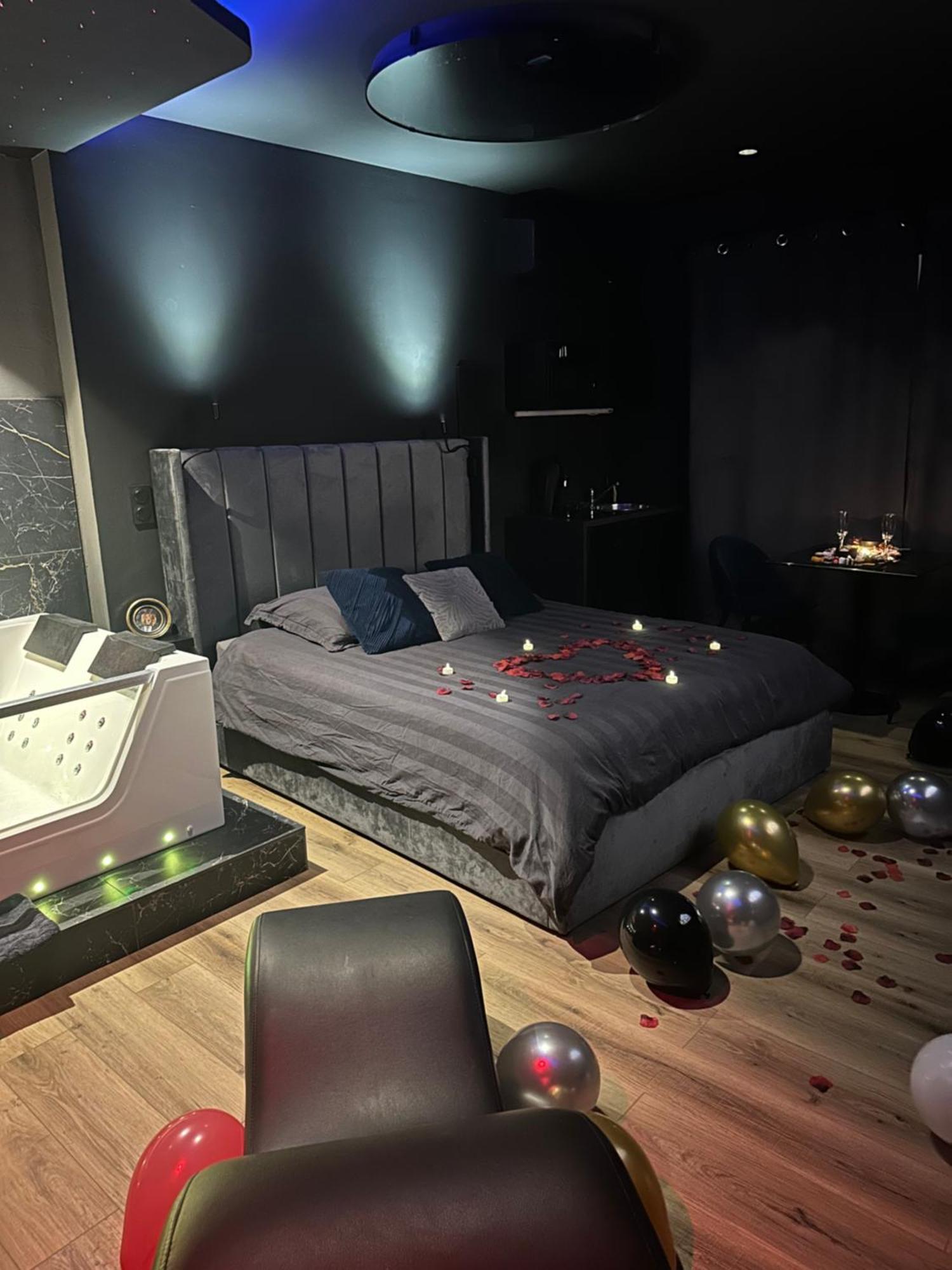Loveroomxspa Bourg-Saint-Christophe Dış mekan fotoğraf
